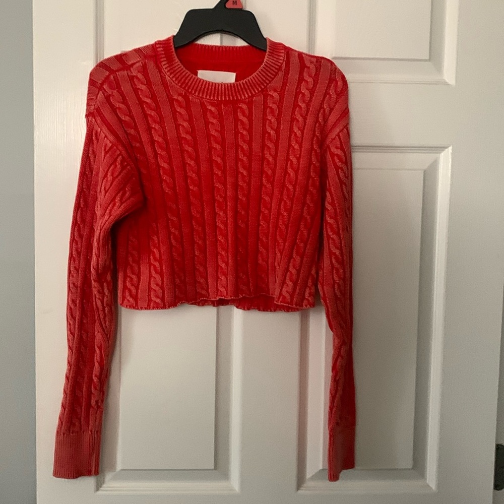 Aeri Cable cropped Red Sweater Size S. Never worn.